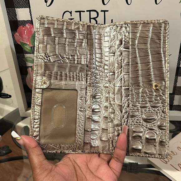 Rare Brahmin Beige Lamballe Duxbury with Matching Ady Wallet - Picture 16 of 16